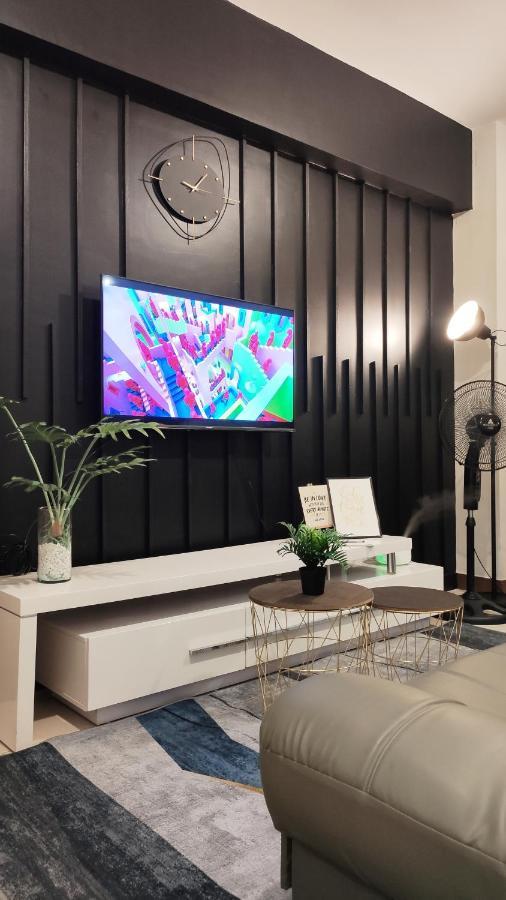 Resort Living Condominium Unit In Metro มะนิลา ภายนอก รูปภาพ